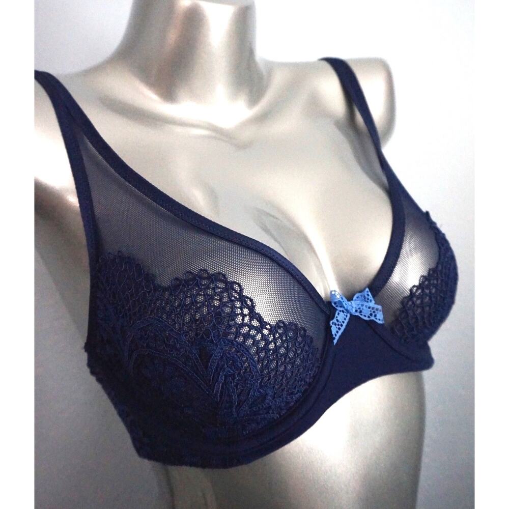Victoria's Secret Body by Victoria Blue Crochet Lace Plunge Unlined Demi Bra